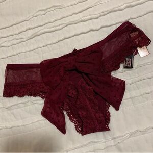 Victoria’s Secret Very Sexy bow back thong panty